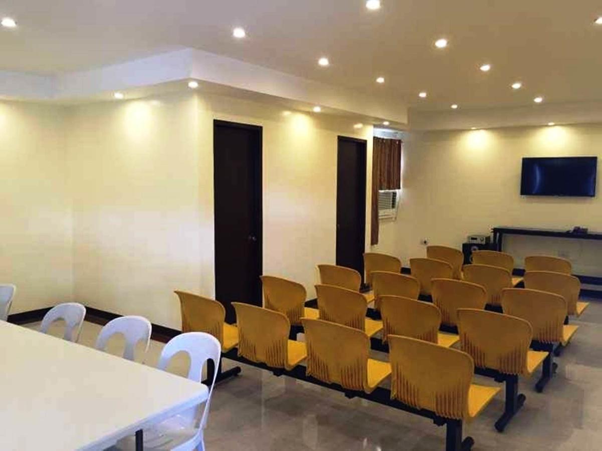 Rainbowland Hotel Olongapo Eksteriør bilde